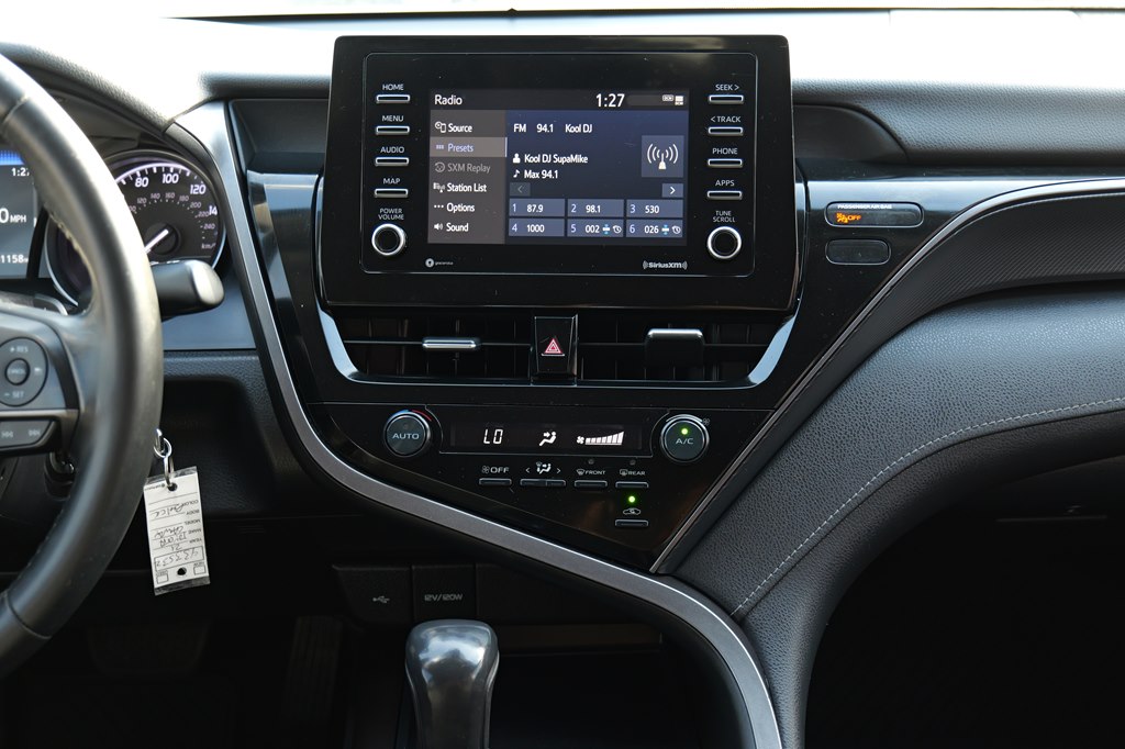 Used Car 2021 Toyota Camry  Se For Sale Under $20,000 In Baker, Louisiana