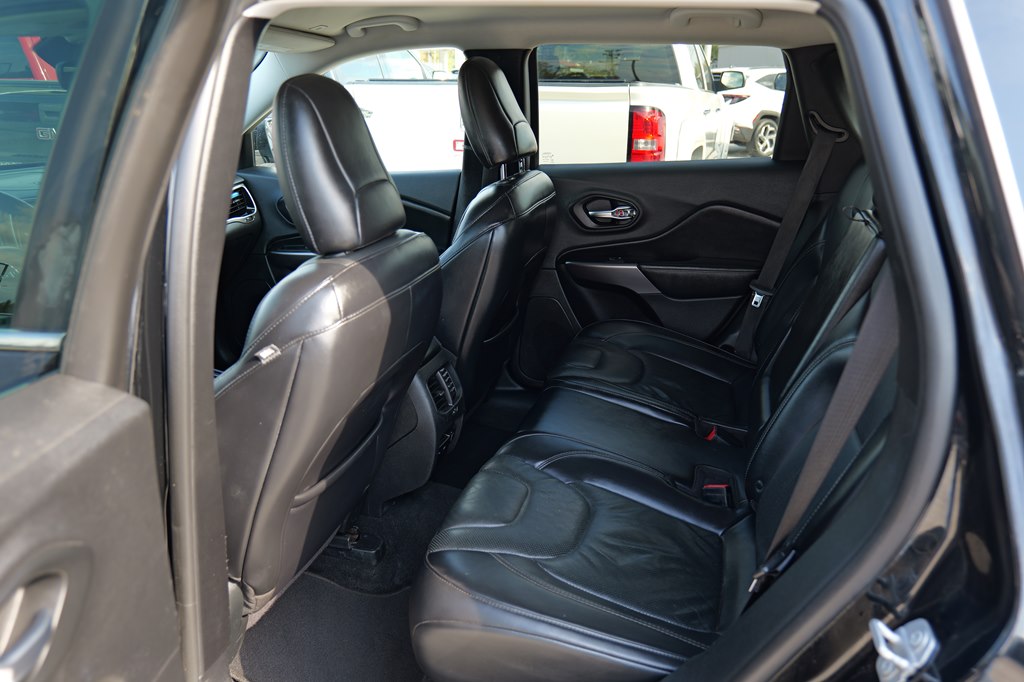 Used Car 2019 Jeep Cherokee  Limited For Sale Under $15,000 In Baker, Louisiana