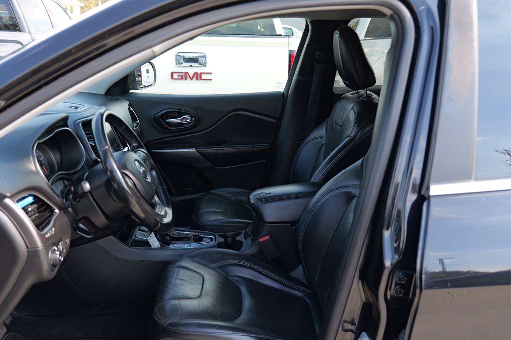 Used Car 2019 Jeep Cherokee  Limited For Sale Under $15,000 In Baker, Louisiana