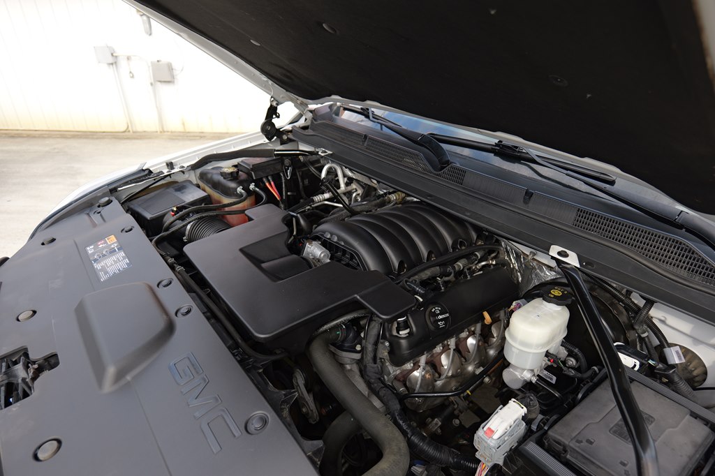 Used Car 2016 Gmc Yukon  Slt For Sale Under $20,000 In Baker, Louisiana