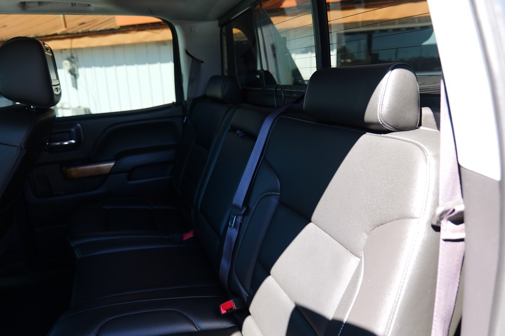 Photo 36 of this CHEVROLET SILVERADO 1500