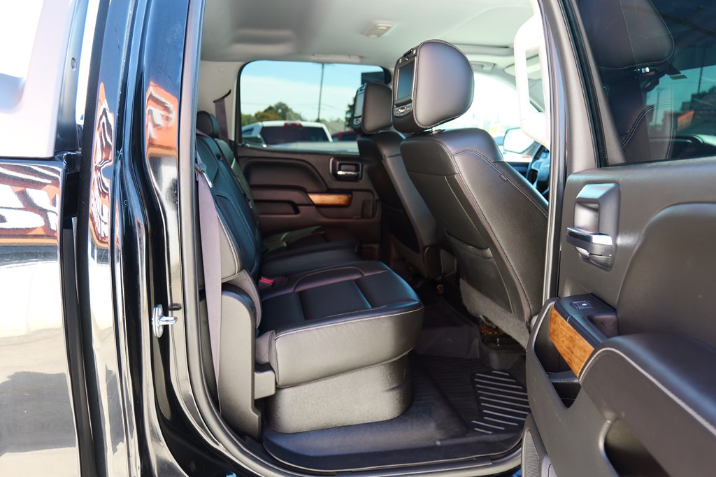 Photo 44 of this CHEVROLET SILVERADO 1500