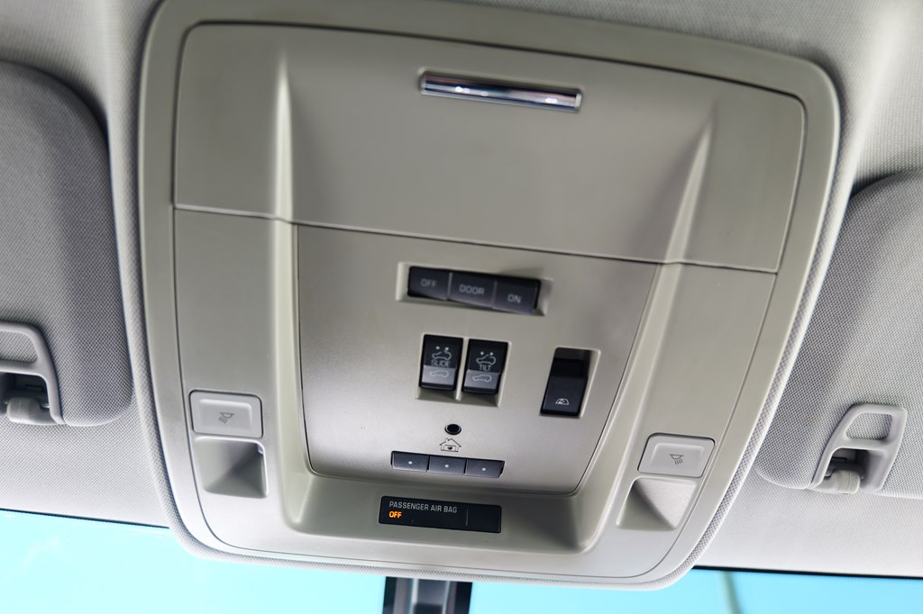 Photo 32 of this CHEVROLET SILVERADO 1500