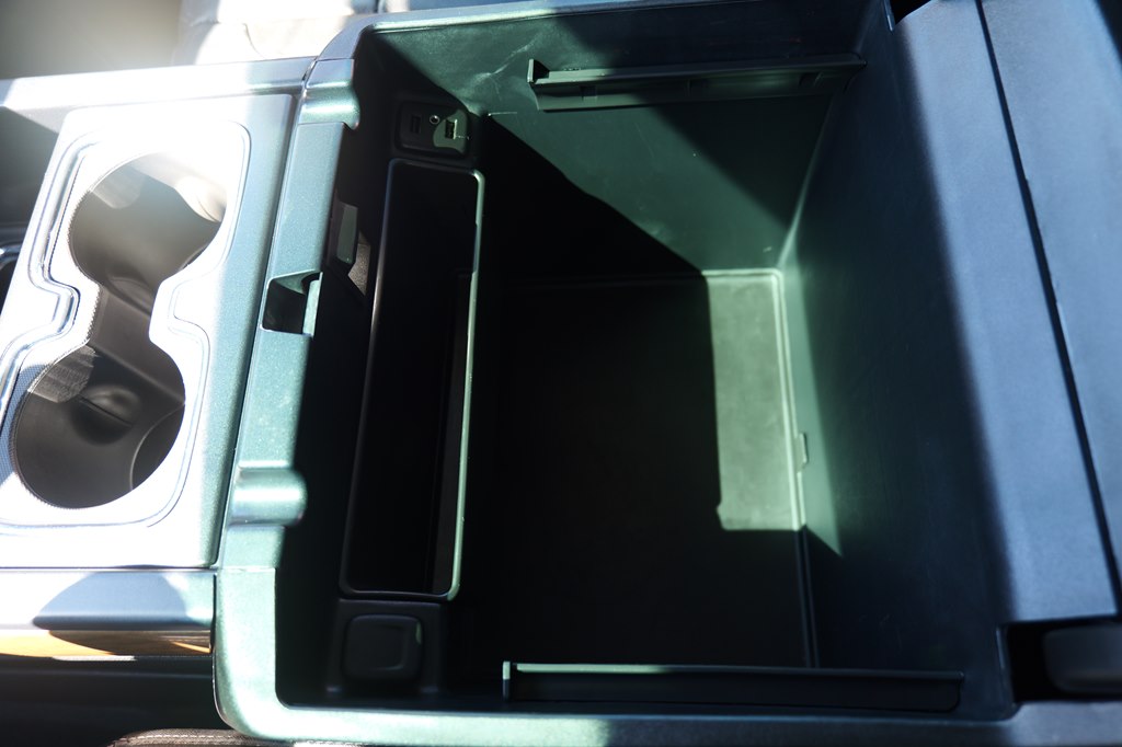 Photo 31 of this CHEVROLET SILVERADO 1500