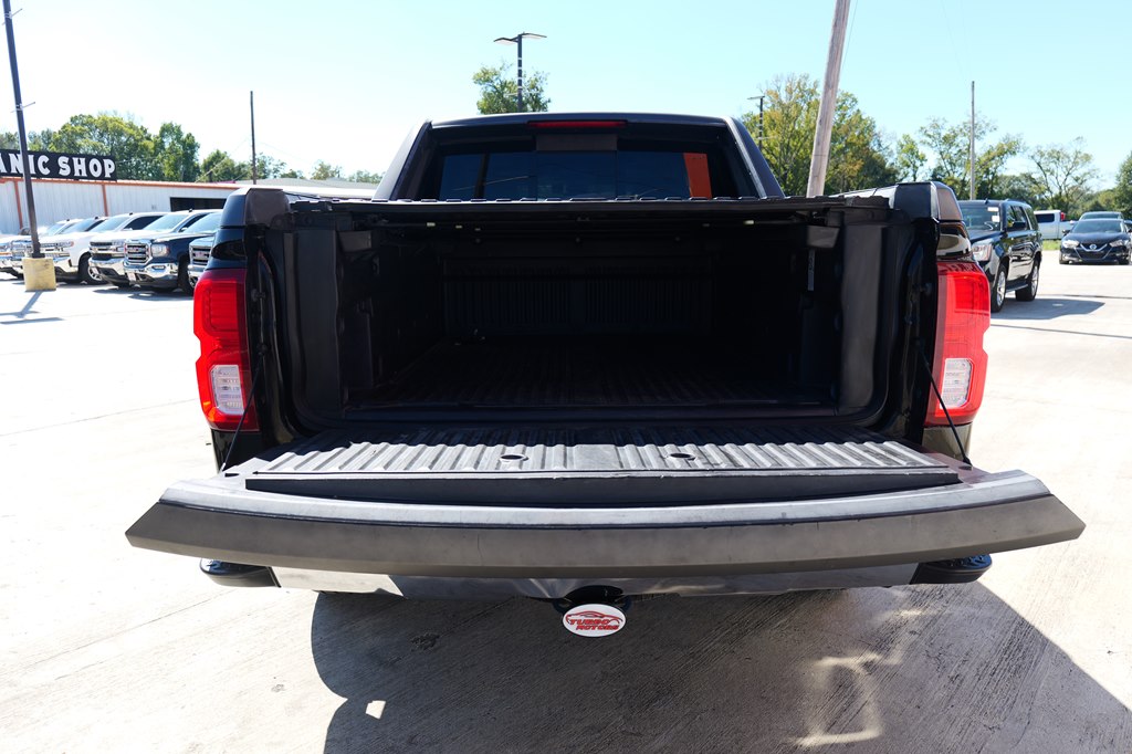 Photo 43 of this CHEVROLET SILVERADO 1500