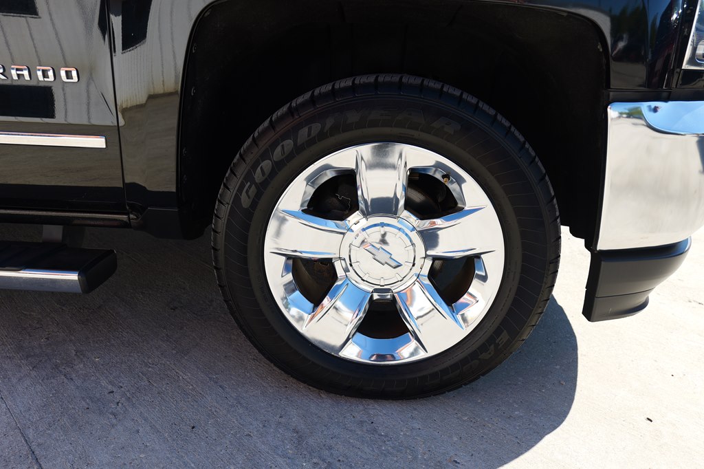 Photo 54 of this CHEVROLET SILVERADO 1500