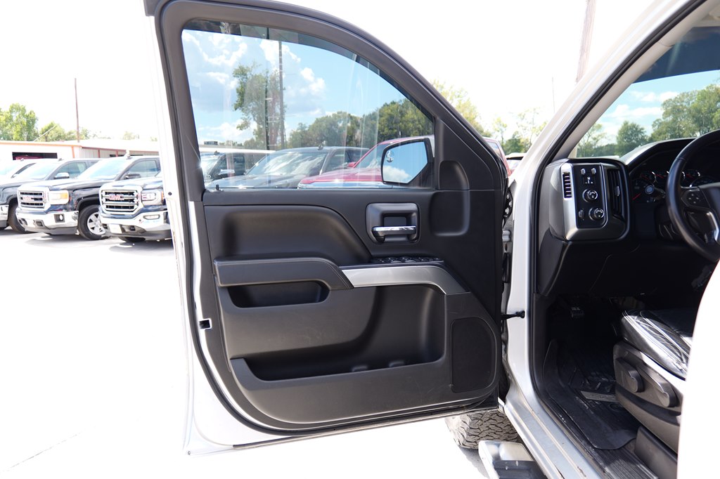 Photo 16 of this CHEVROLET SILVERADO 1500