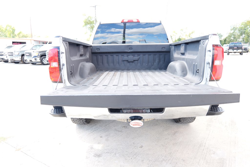Photo 35 of this CHEVROLET SILVERADO 1500