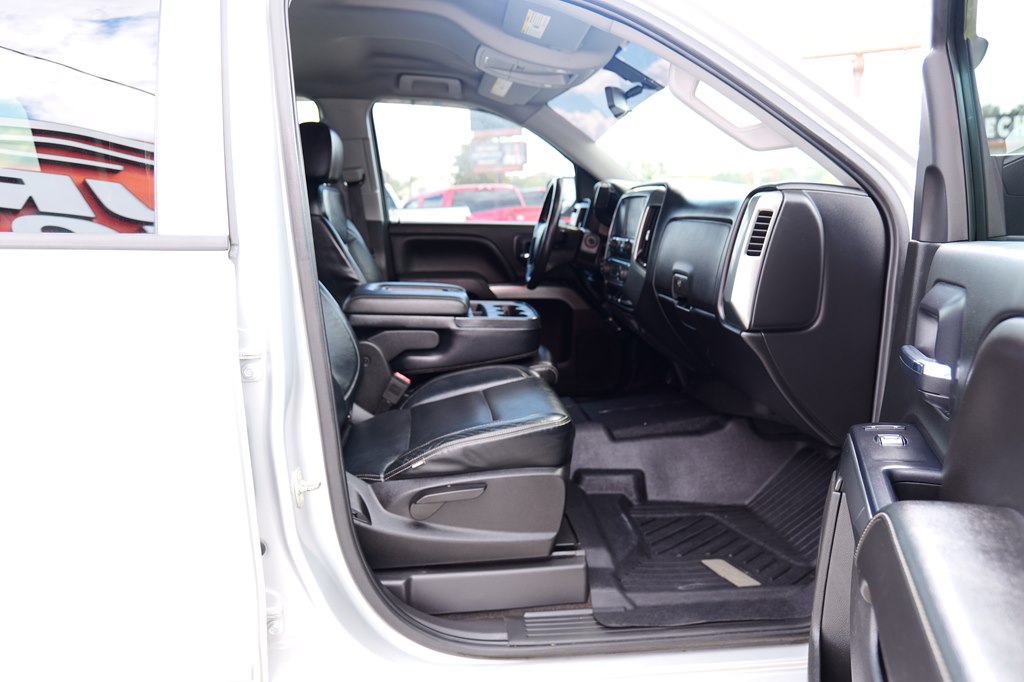 Photo 41 of this CHEVROLET SILVERADO 1500