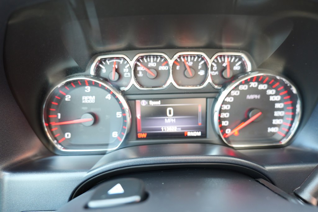 Photo 18 of this GMC SIERRA