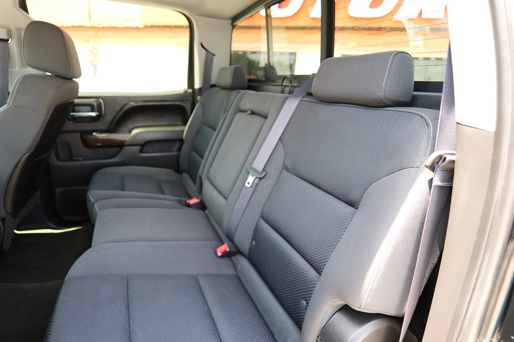 Photo 27 of this GMC SIERRA
