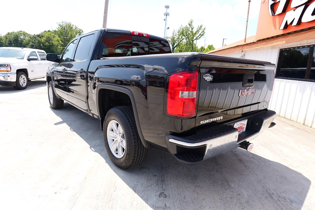 Photo 7 of this GMC SIERRA