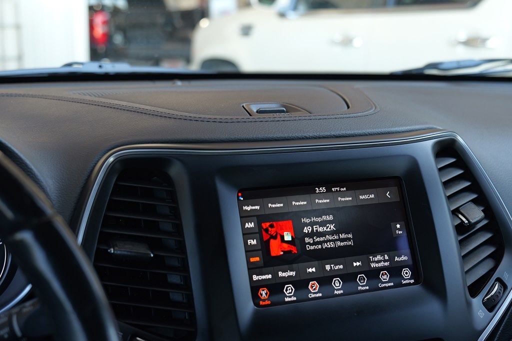 Used Car 2020 Jeep Cherokee  Latitude Plus For Sale In Baker, Louisiana