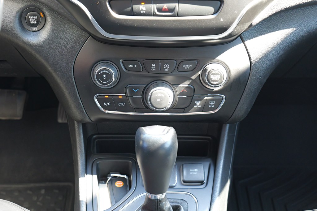Used Car 2020 Jeep Cherokee  Latitude Plus For Sale In Baker, Louisiana