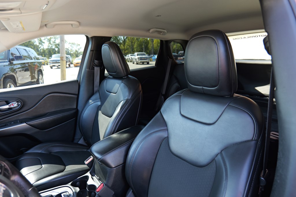 Used Car 2020 Jeep Cherokee  Latitude Plus For Sale In Baker, Louisiana