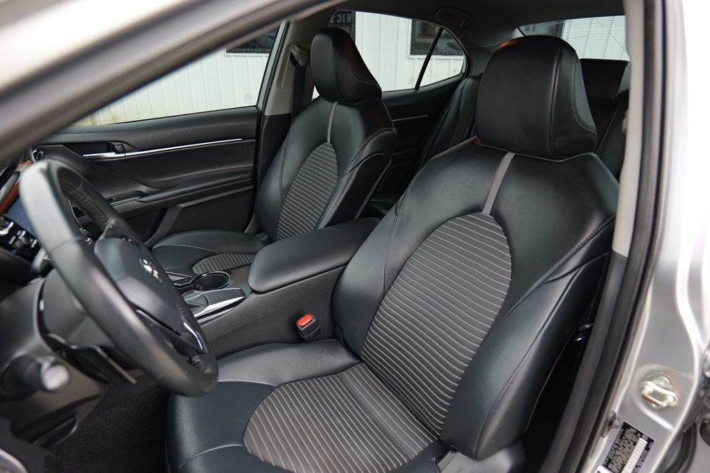 Used Car 2020 Toyota Camry  Se For Sale Under $20,000 In Baker, Louisiana