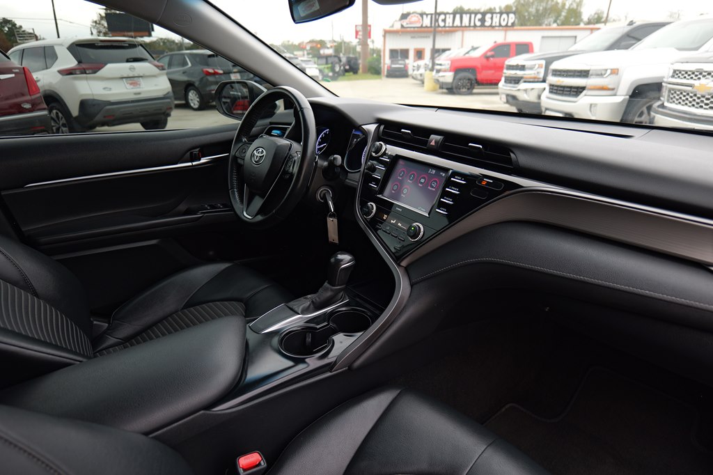 Used Car 2020 Toyota Camry  Se For Sale Under $20,000 In Baker, Louisiana