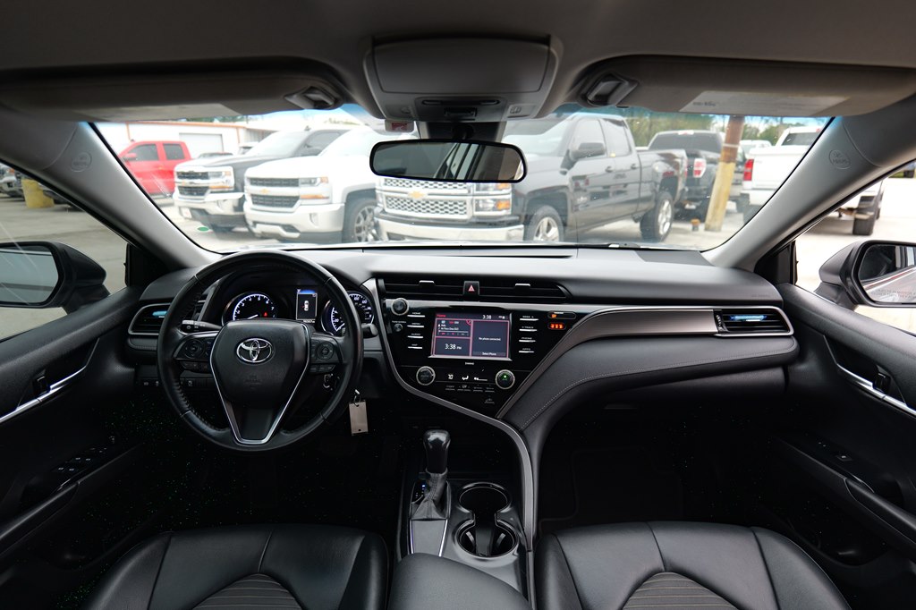 Used Car 2020 Toyota Camry  Se For Sale Under $20,000 In Baker, Louisiana