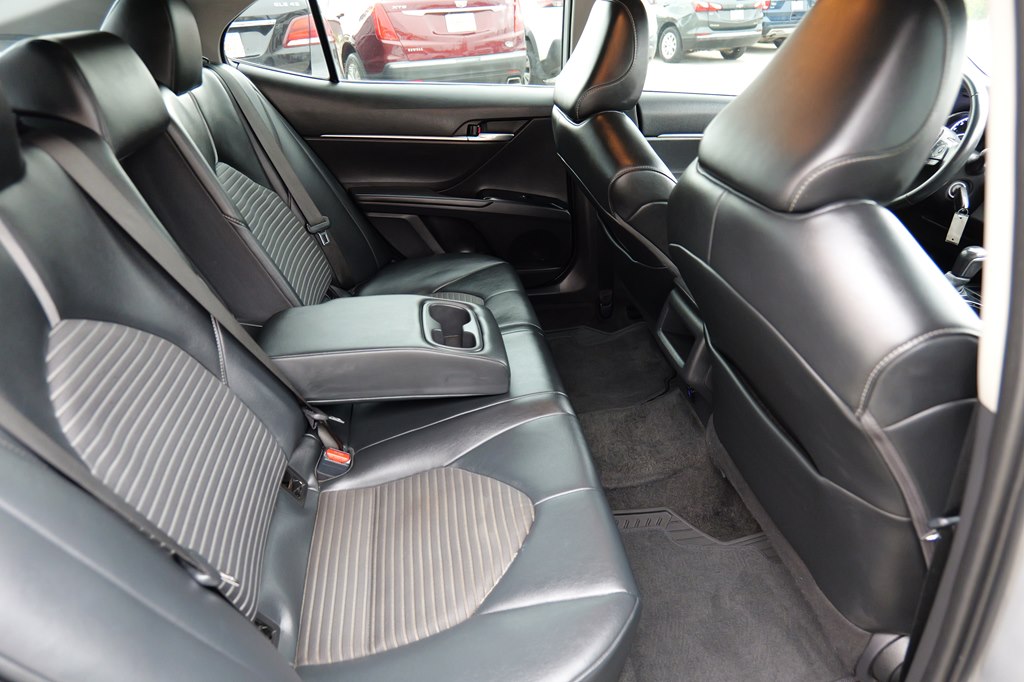 Used Car 2020 Toyota Camry  Se For Sale Under $20,000 In Baker, Louisiana