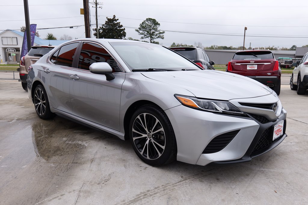 Used Car 2020 Toyota Camry  Se For Sale Under $20,000 In Baker, Louisiana