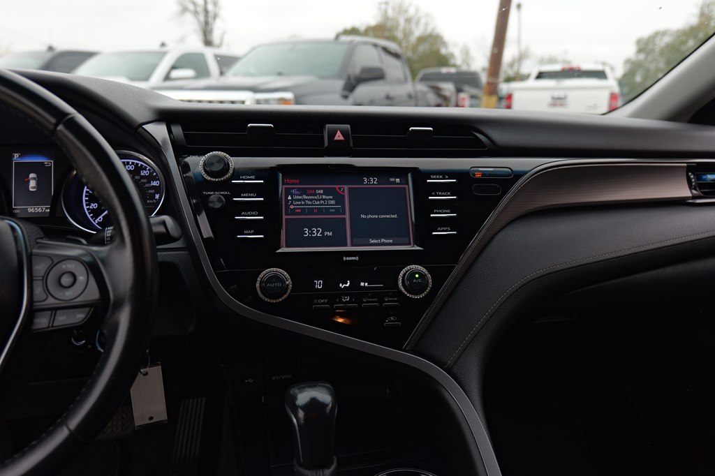 Used Car 2020 Toyota Camry  Se For Sale Under $20,000 In Baker, Louisiana