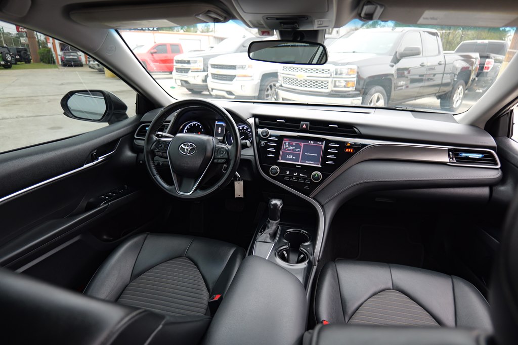 Used Car 2020 Toyota Camry  Se For Sale Under $20,000 In Baker, Louisiana
