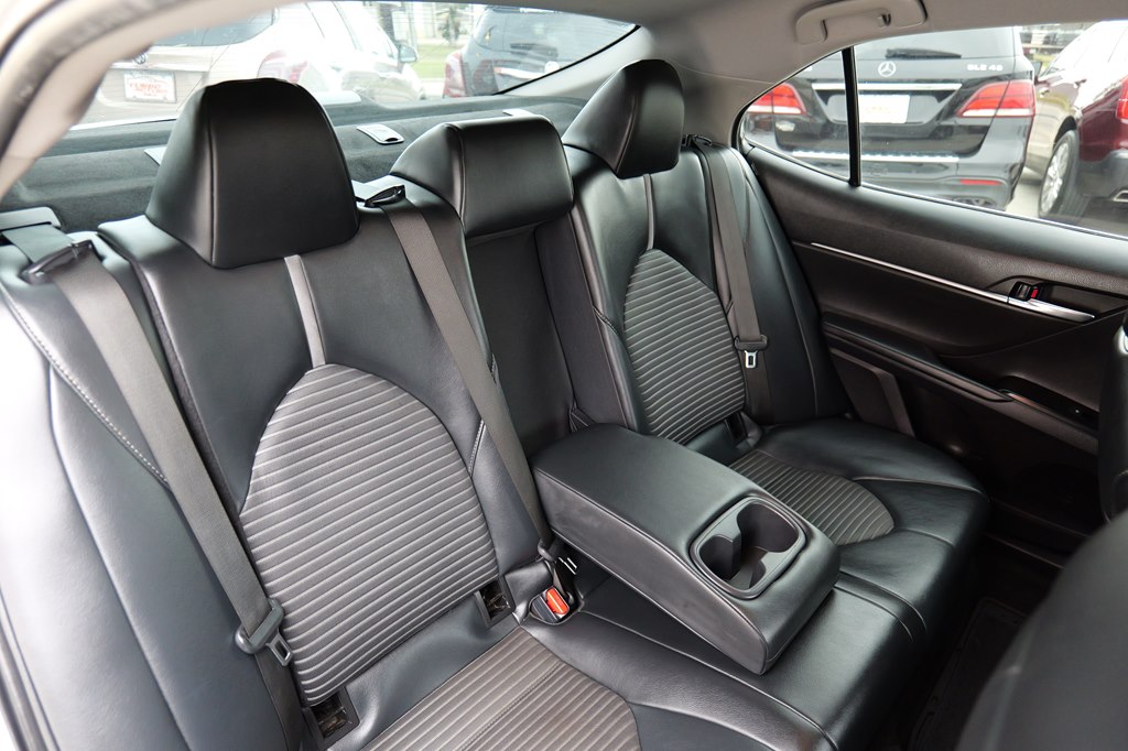 Used Car 2020 Toyota Camry  Se For Sale Under $20,000 In Baker, Louisiana