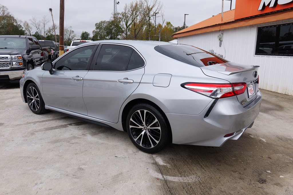 Used Car 2020 Toyota Camry  Se For Sale Under $20,000 In Baker, Louisiana