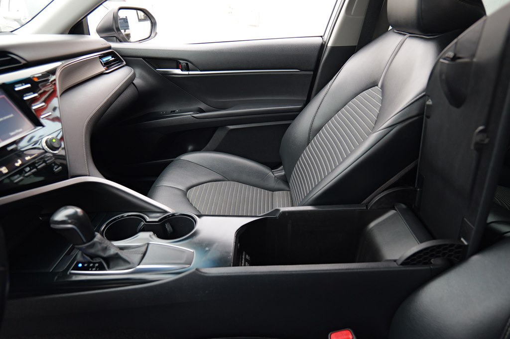 Used Car 2020 Toyota Camry  Se For Sale Under $20,000 In Baker, Louisiana