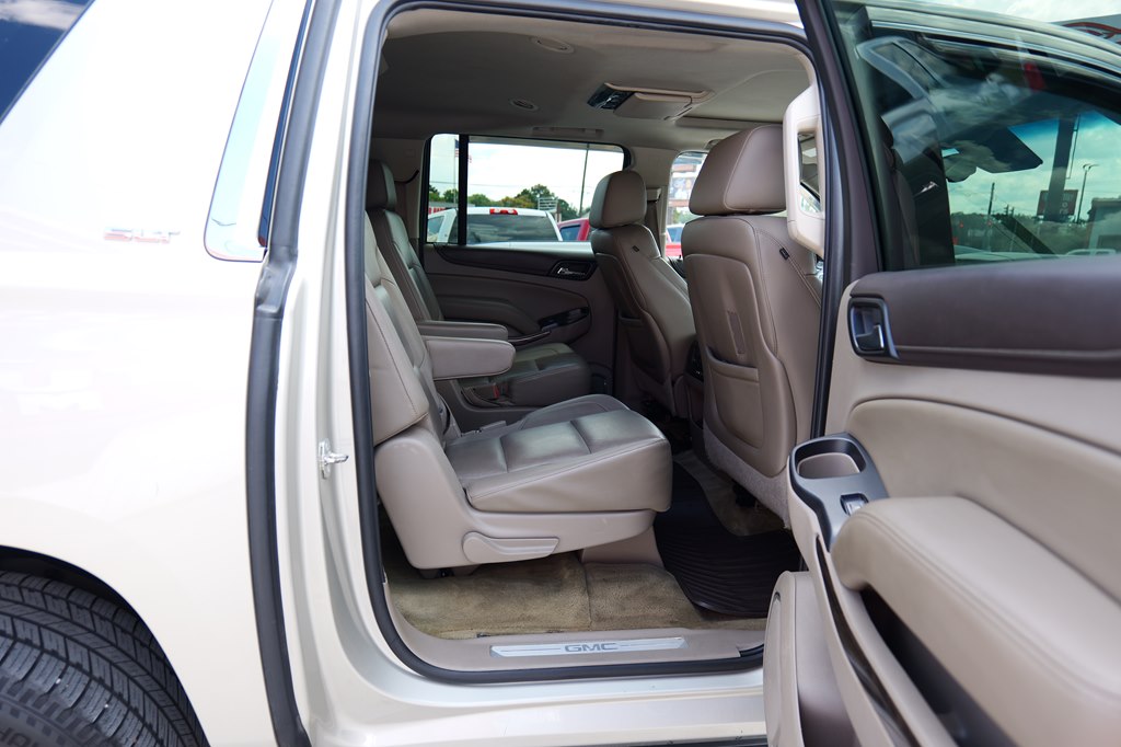 Photo 48 of this GMC YUKON XL