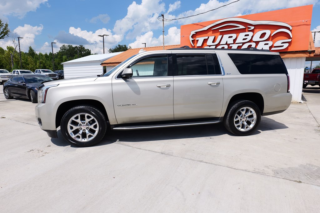 Photo 8 of this GMC YUKON XL