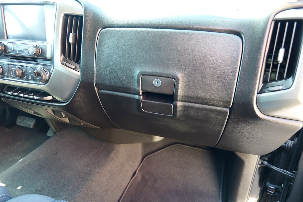 Photo 44 of this CHEVROLET SILVERADO 1500