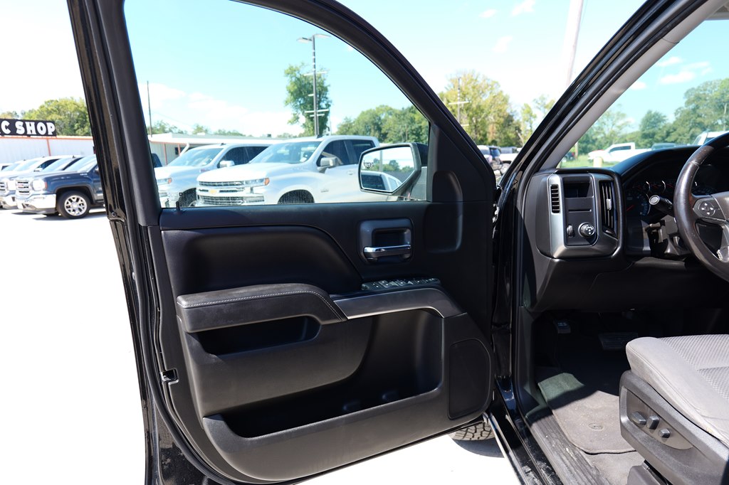 Photo 13 of this CHEVROLET SILVERADO 1500