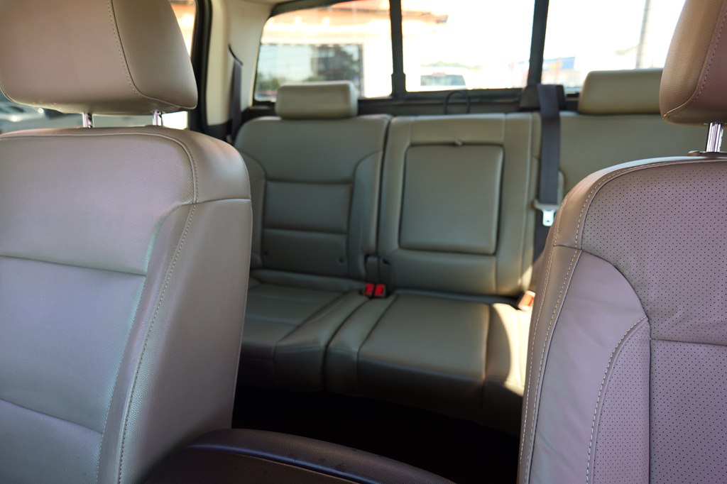Photo 28 of this CHEVROLET SILVERADO 1500