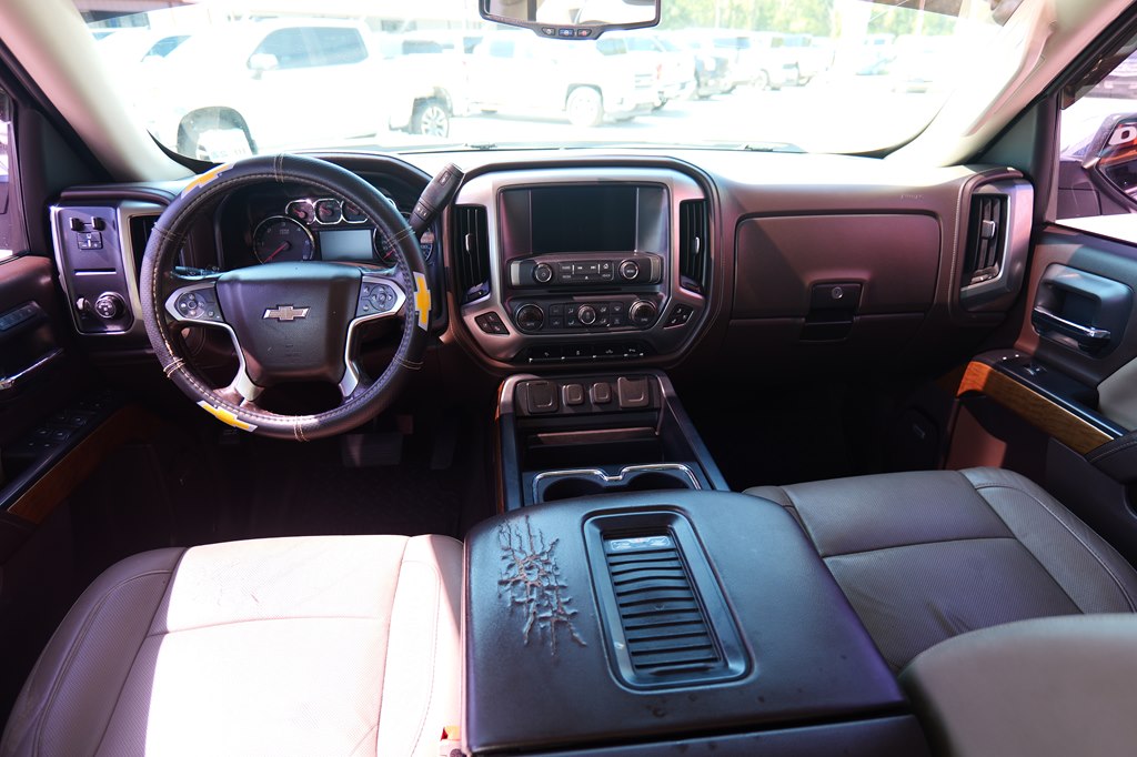 Photo 38 of this CHEVROLET SILVERADO 1500