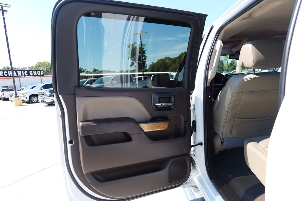 Photo 34 of this CHEVROLET SILVERADO 1500