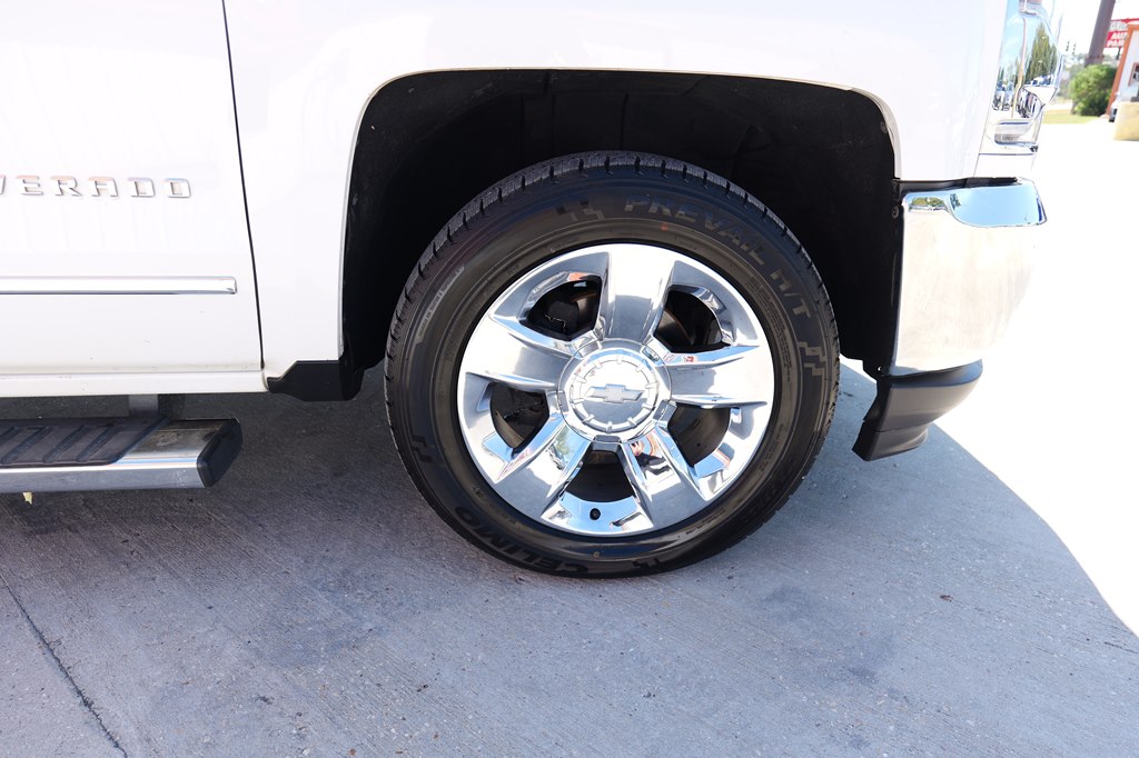 Photo 50 of this CHEVROLET SILVERADO 1500