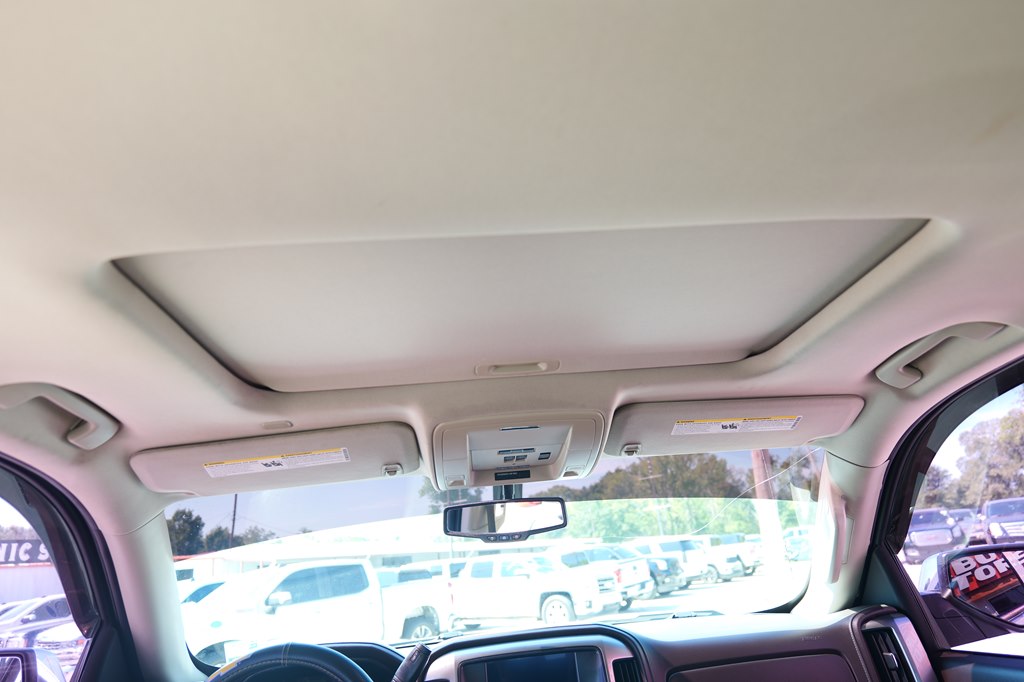 Photo 36 of this CHEVROLET SILVERADO 1500