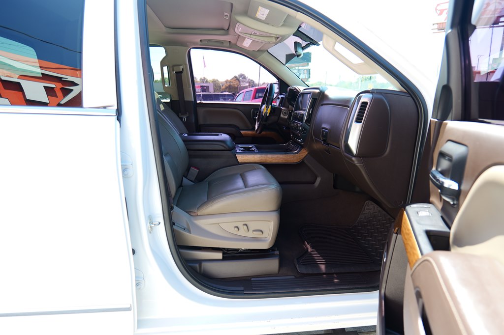 Photo 44 of this CHEVROLET SILVERADO 1500