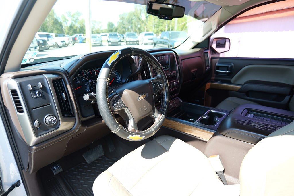 Photo 11 of this CHEVROLET SILVERADO 1500
