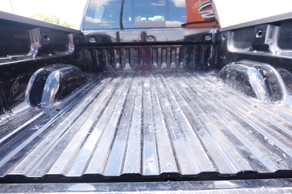 Photo 38 of this CHEVROLET SILVERADO 1500