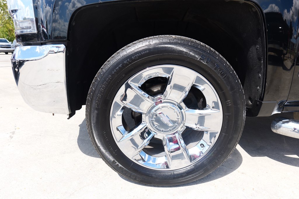 Photo 50 of this CHEVROLET SILVERADO 1500