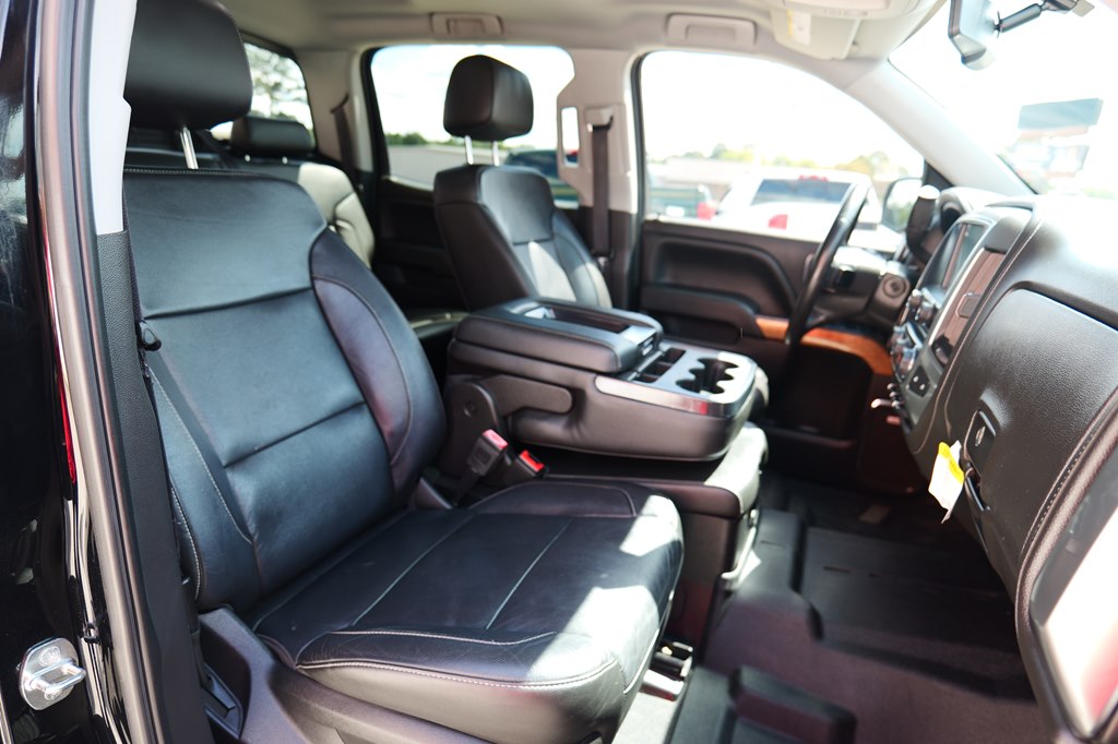 Photo 44 of this CHEVROLET SILVERADO 1500