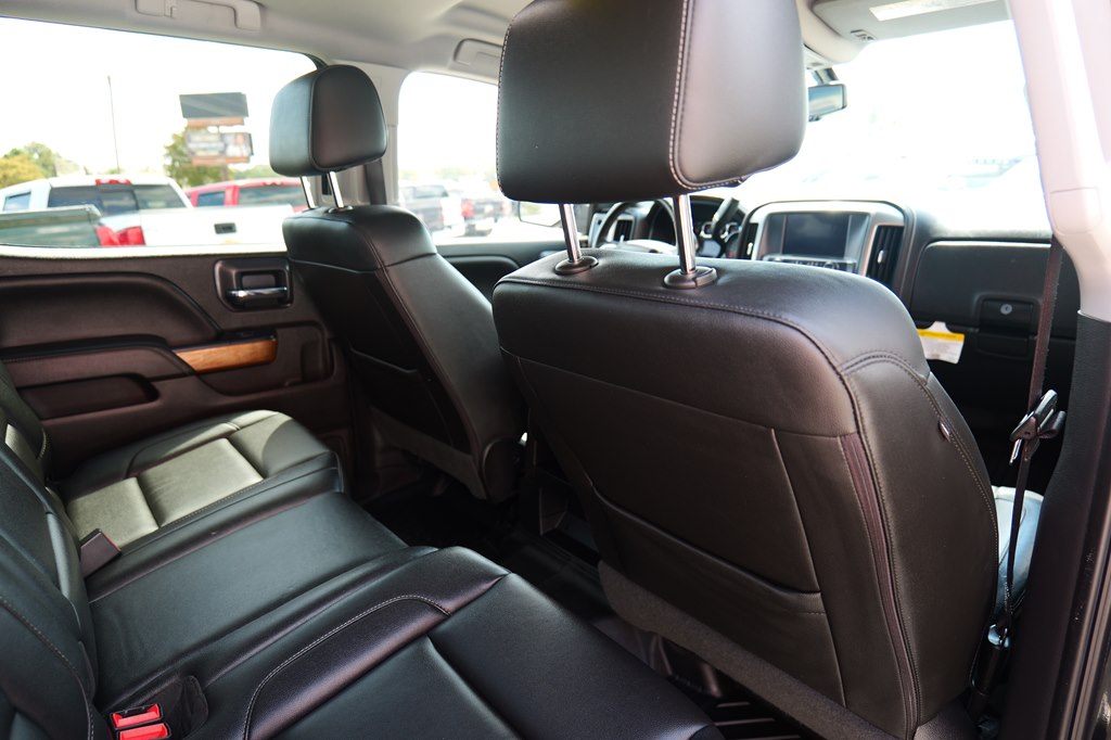 Photo 41 of this CHEVROLET SILVERADO 1500