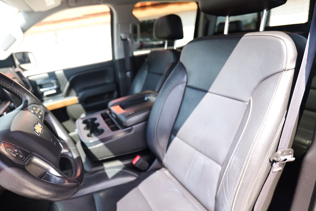 Photo 12 of this CHEVROLET SILVERADO 1500