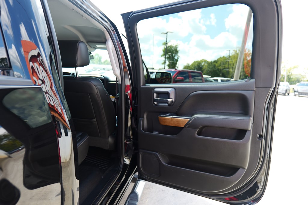 Photo 42 of this CHEVROLET SILVERADO 1500
