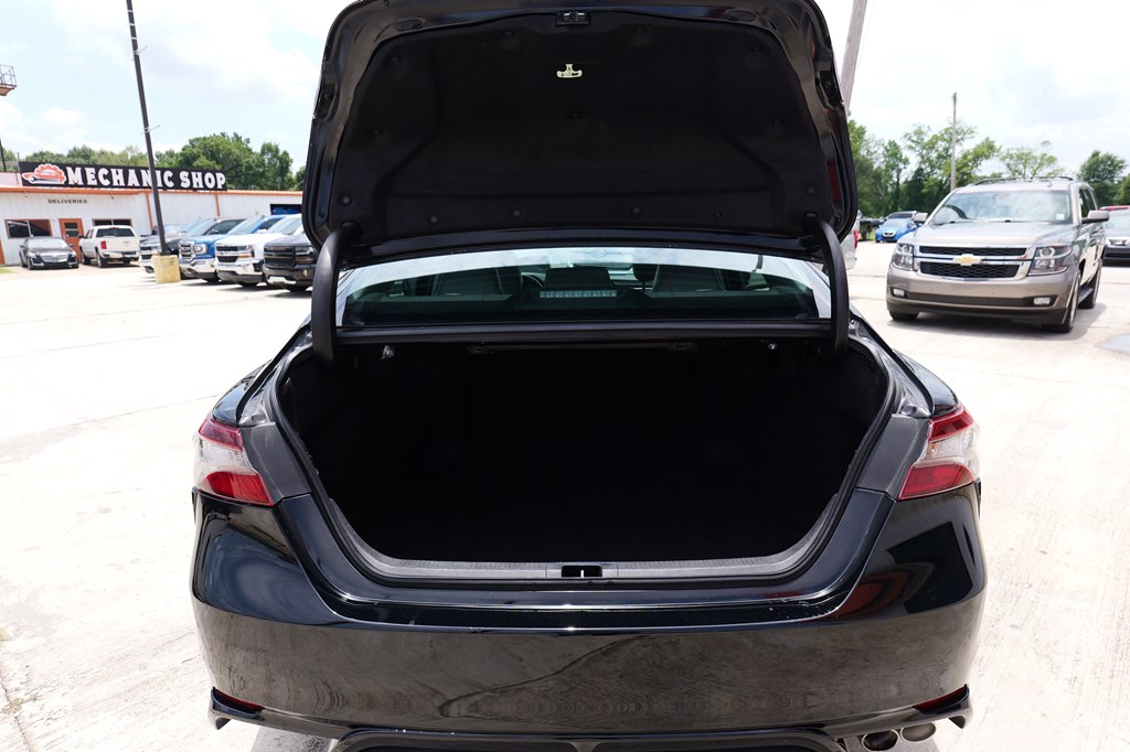 Used Car 2021 Toyota Camry  Se For Sale Under $25,000 In Baker, Louisiana