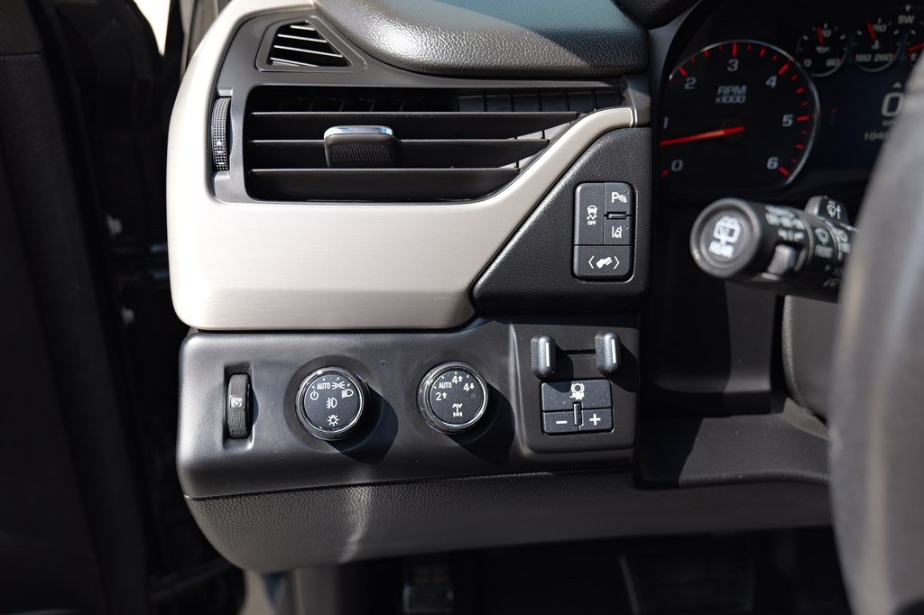 Used Car 2015 Gmc Yukon  Denali For Sale Under $25,000 In Baker, Louisiana