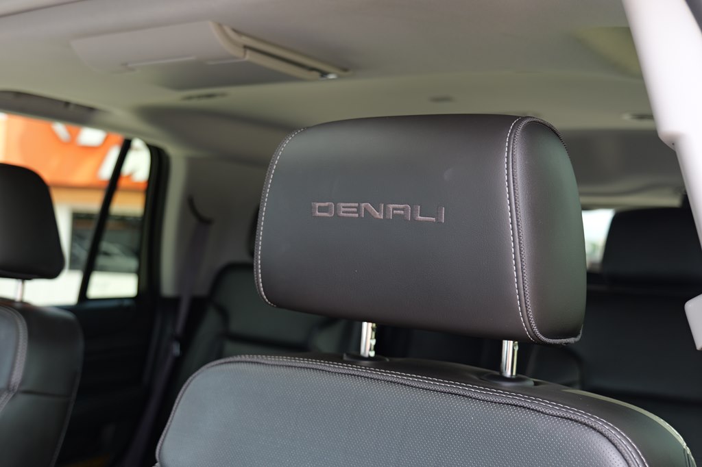 Used Car 2015 Gmc Yukon  Denali For Sale Under $25,000 In Baker, Louisiana