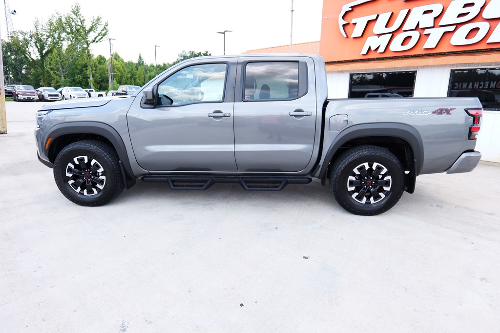 Photo 8 of this NISSAN FRONTIER